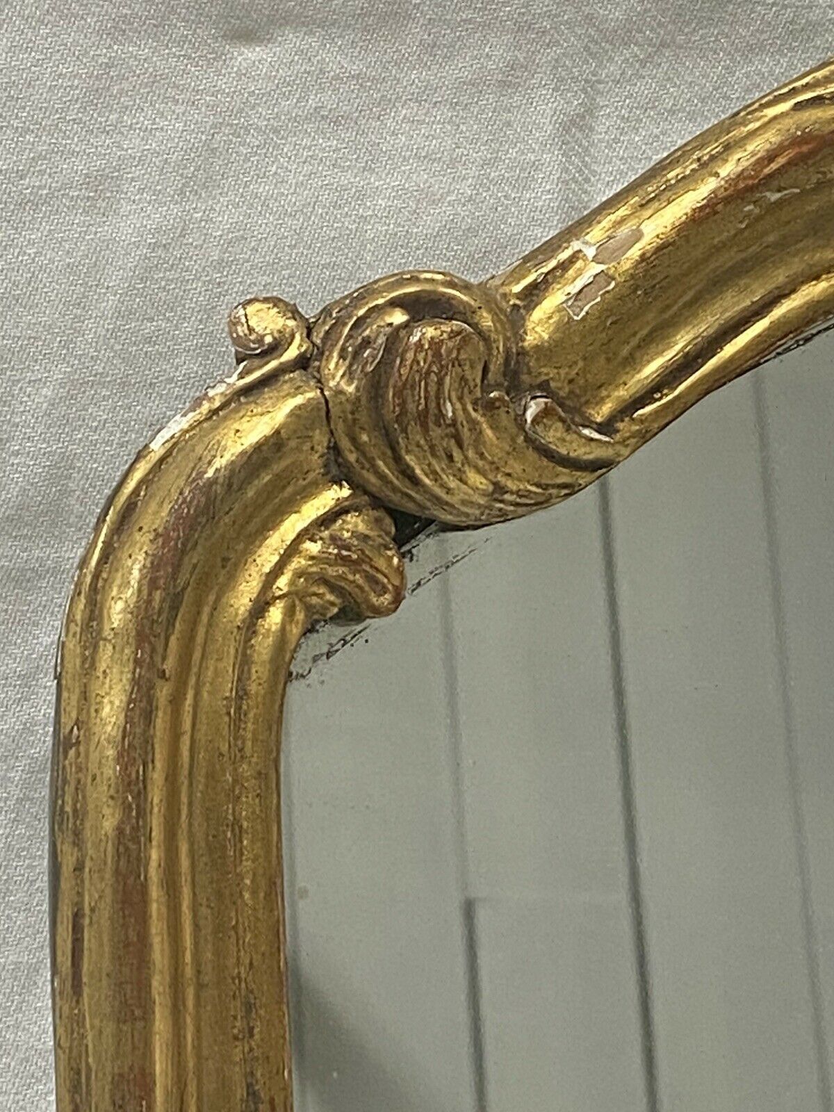 Wooden mirror and gilded stucco decoration palmette era Louis XV 18th 31x45cm