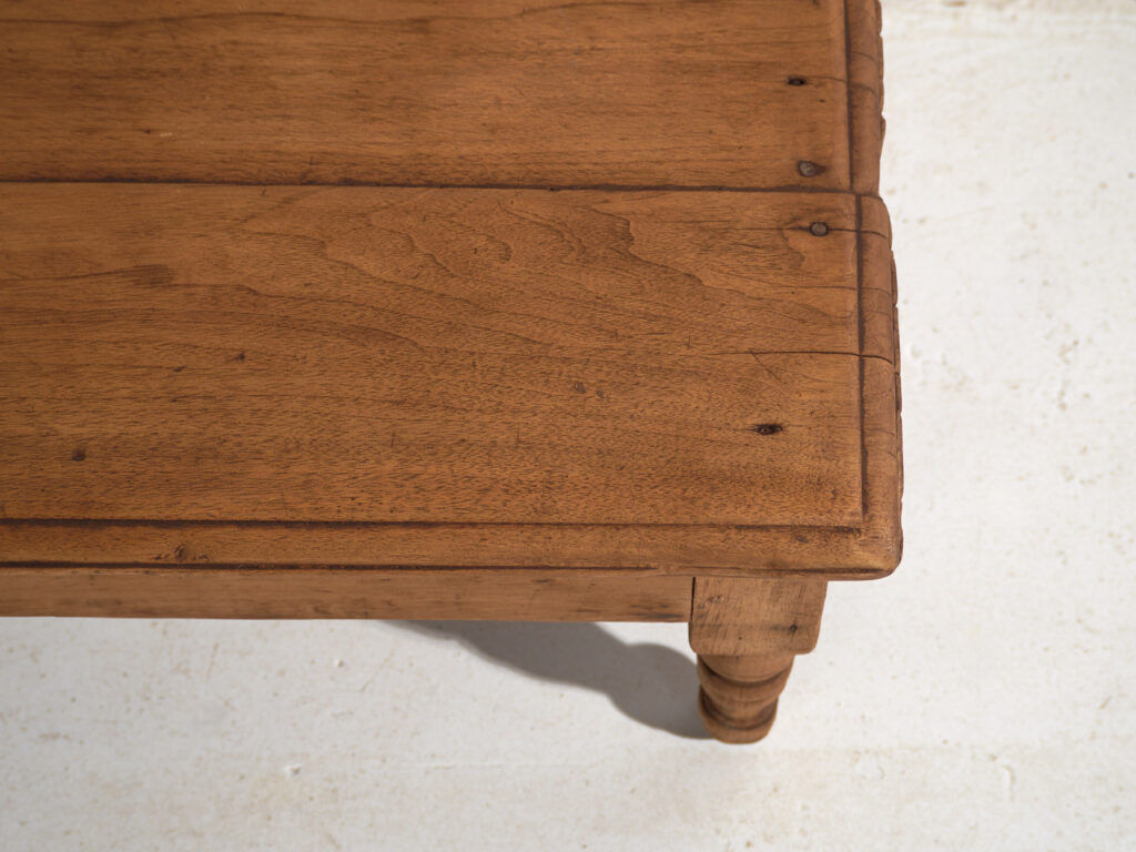 Antique pine coffee table – China, circa 1930