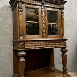Cabinet vitrine sur console style Renaissance en chene massif vers 1850