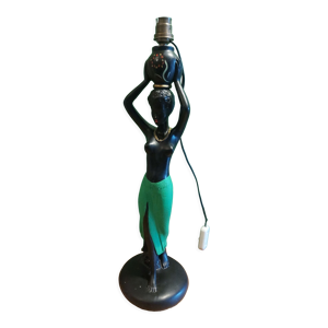 Pied de lampe africaine