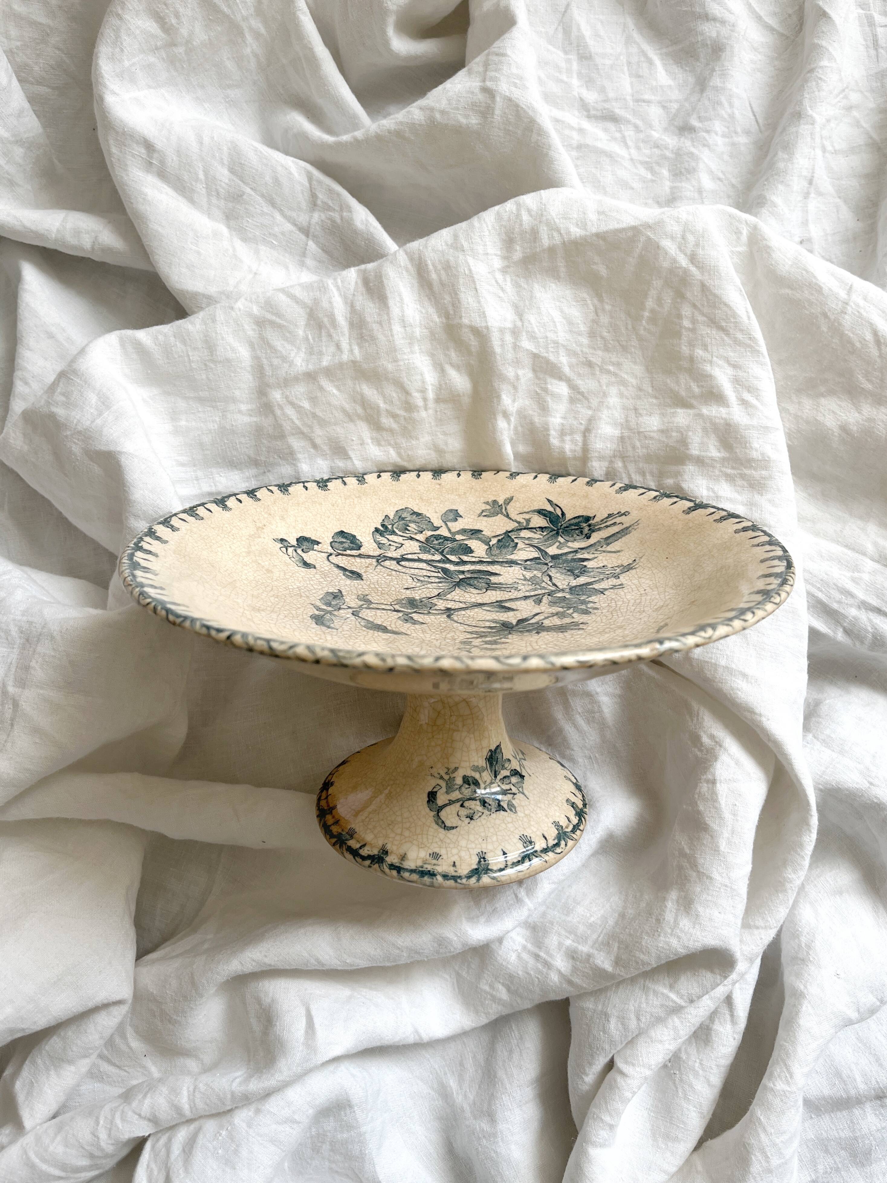 "Fushia" iron earthenware compote dish from Gien circa 1900