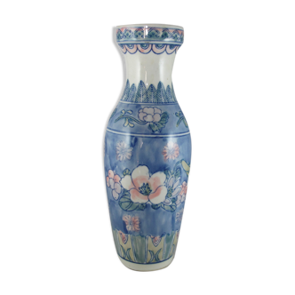 Vase chinois en porcelaine