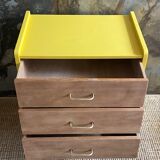 Dresser raw wood & ochre