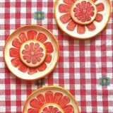 Pink grapefruit plate 20 cm