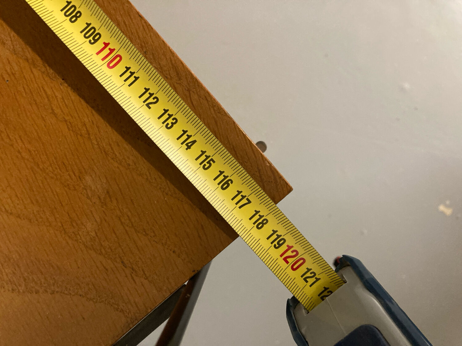 Vintage Alcora wall shelf system