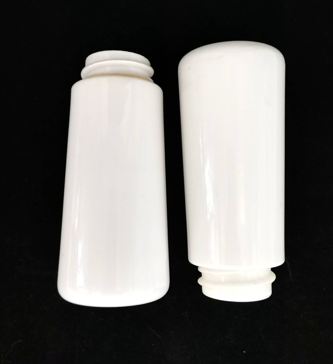 2 Bauhaus wall lights by Wilhelem Wagenfeld for Lindner 1950