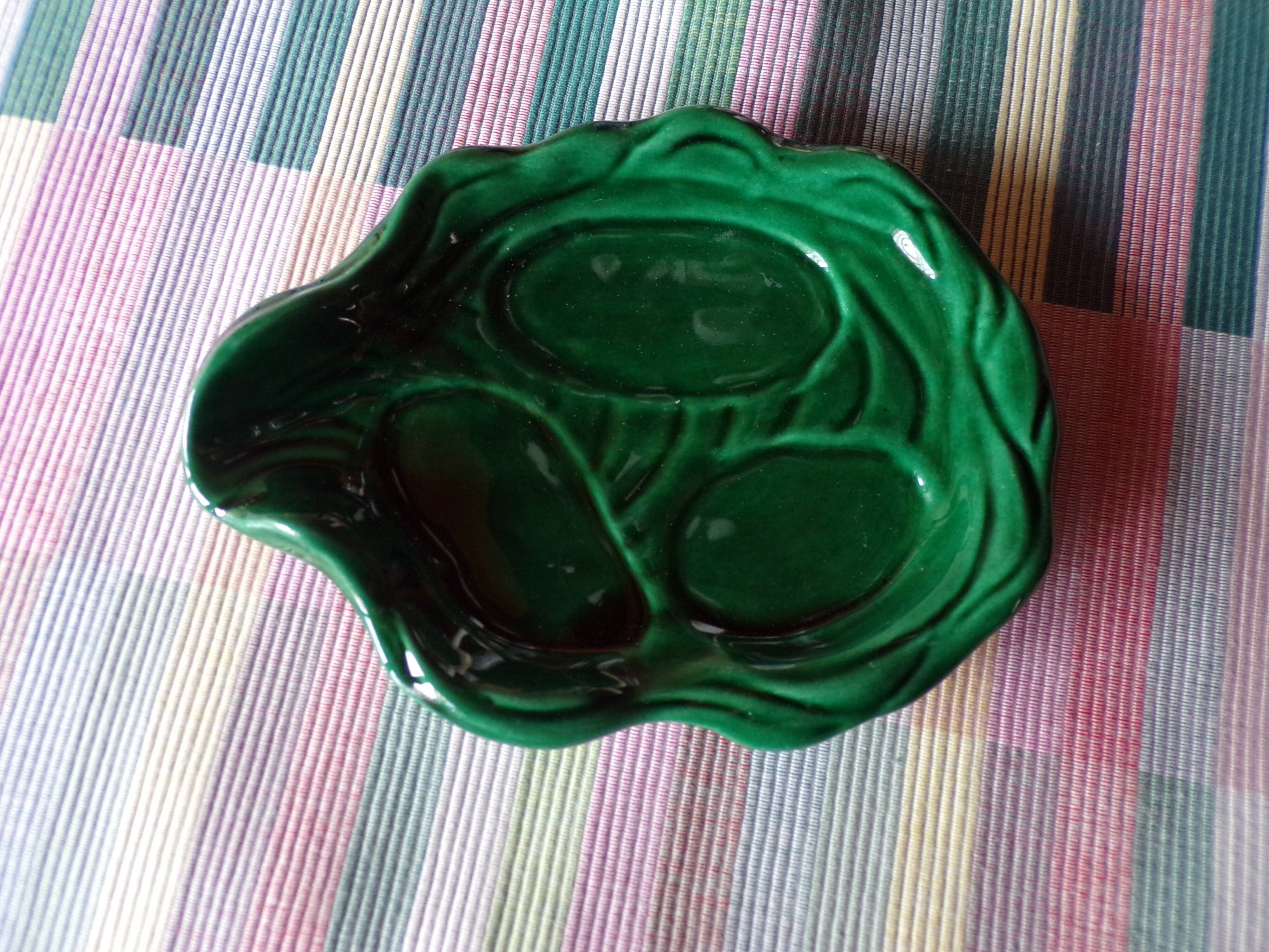 Vacuum former pocket vallauris ceramic green