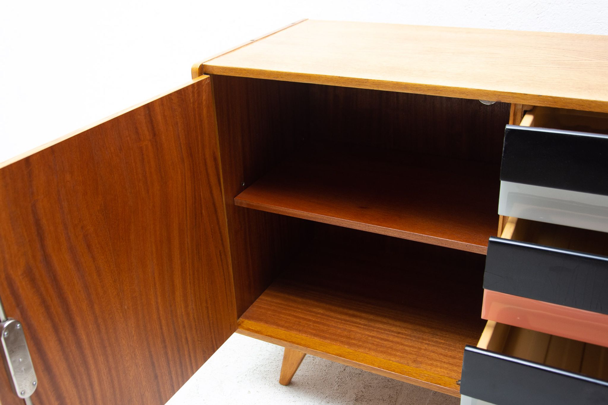 Buffet U-458 by Jiri Jiroutek, Czechoslovakia, 1960´s
