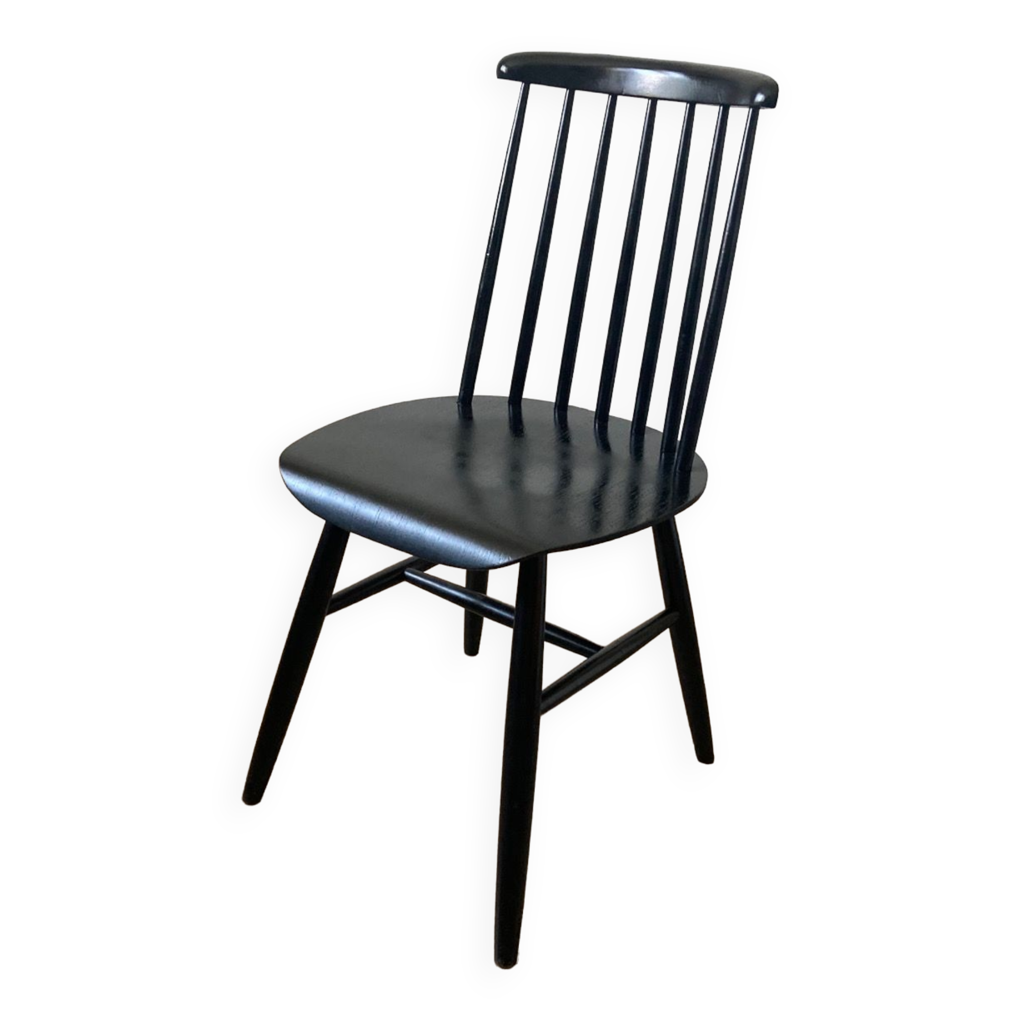 Black Tapiovaara chair