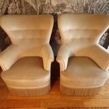 Paire de fauteuils crapaud en velours