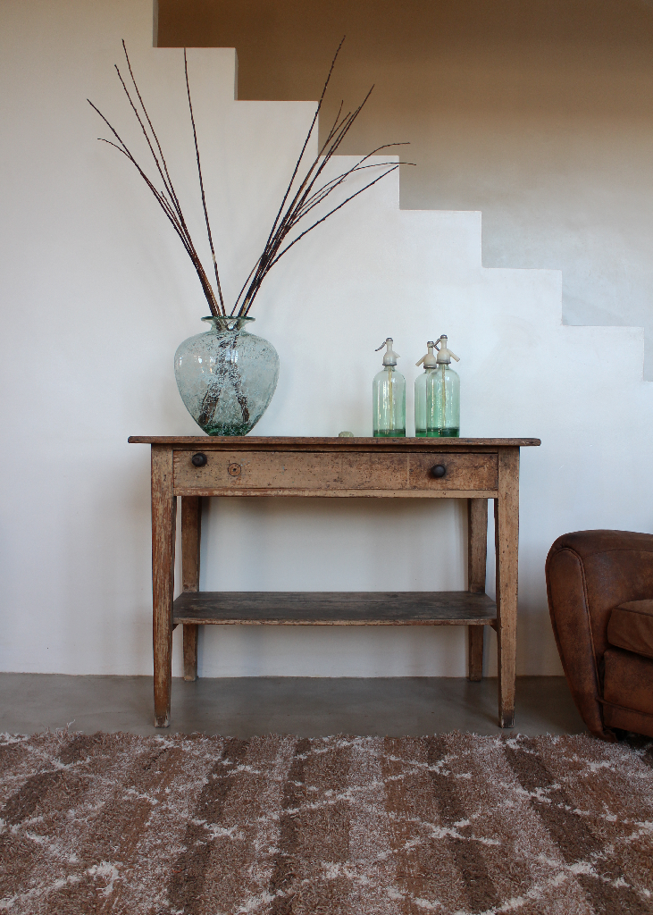 Handmade and reversible carpet - 140 x 200 cm - Mocha and white