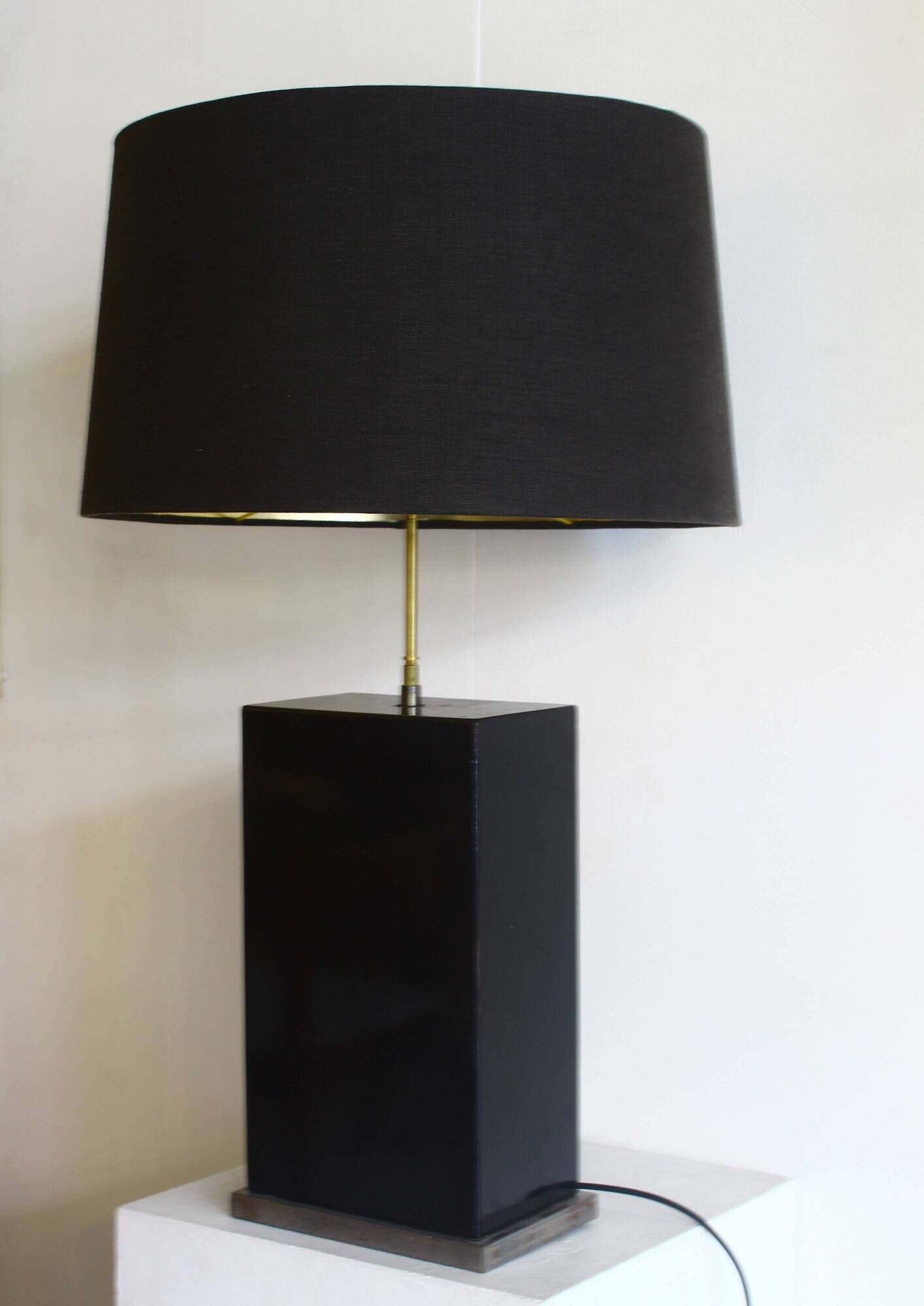 Black lacquered wooden table lamp designed by Roger Vanhevel, 1970s.