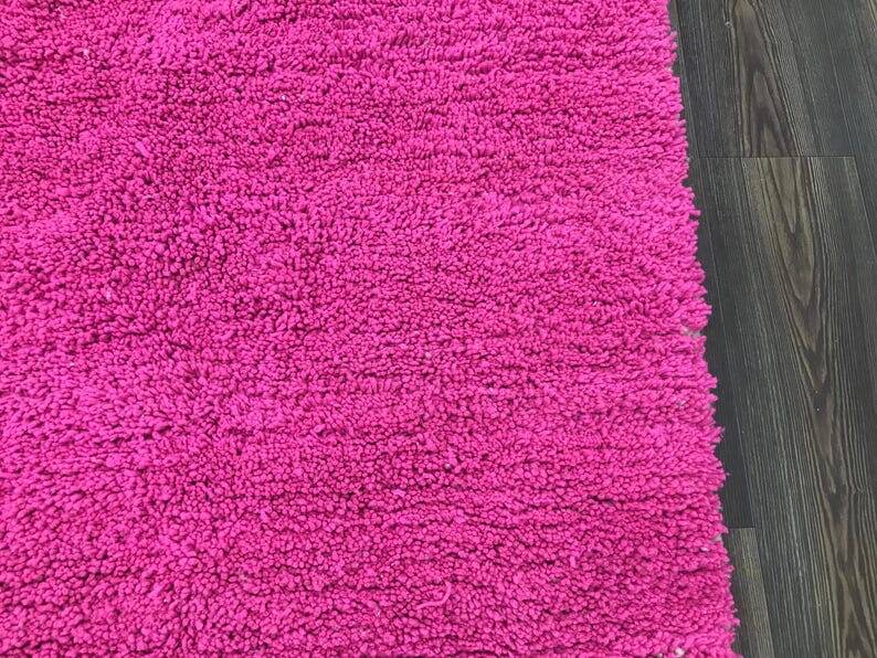 Beni Ouraine handwoven traditional pink rug, size 150 x 250 cm