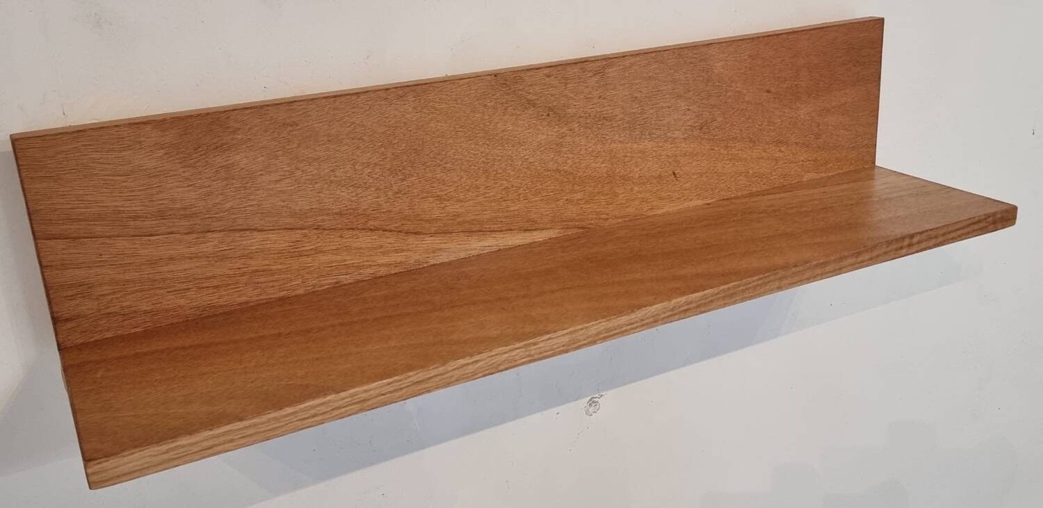 Runar wall unit