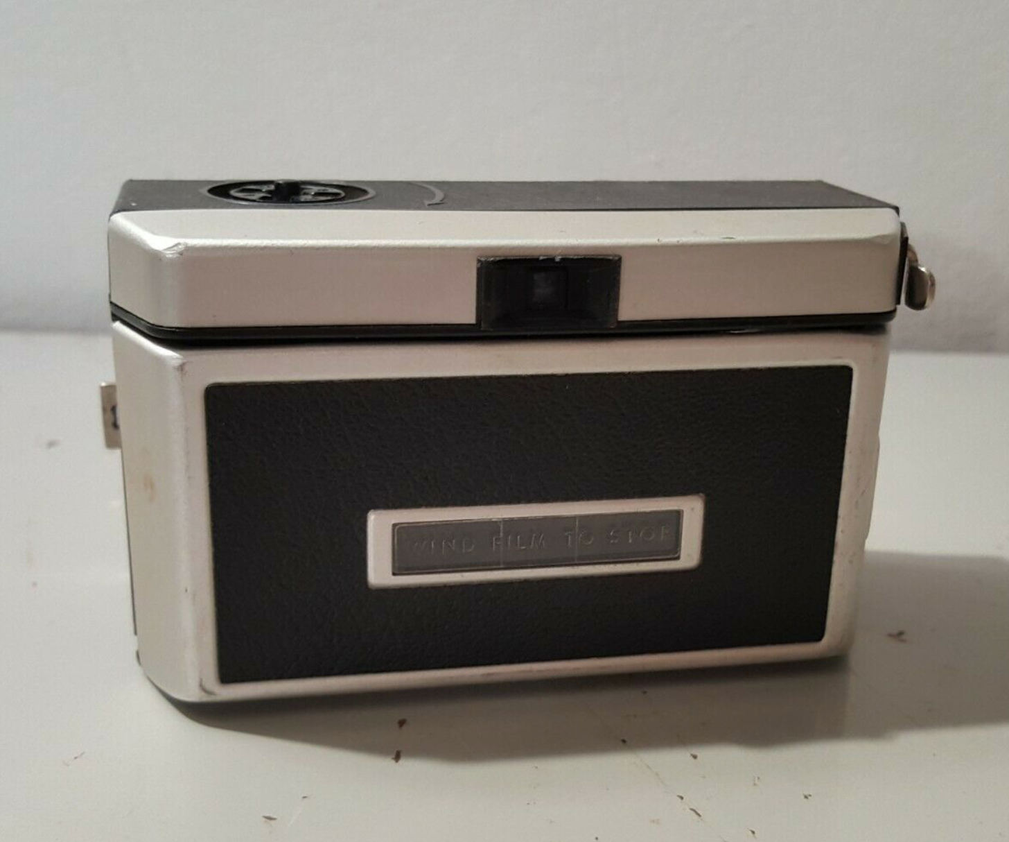 Old vintage kodak instamatic camera 104