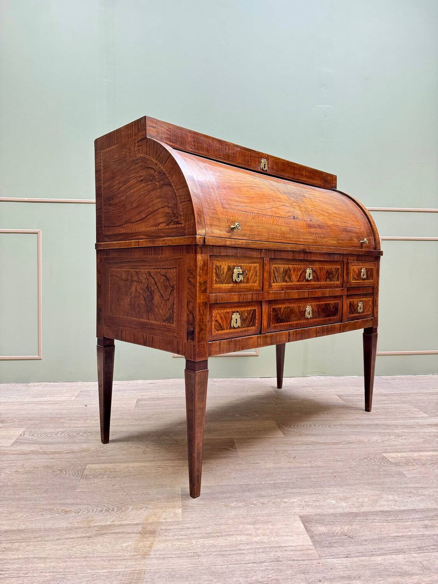 Cylinder Desk In Walnut Veneer From Louis XVI XVIII Eme Century