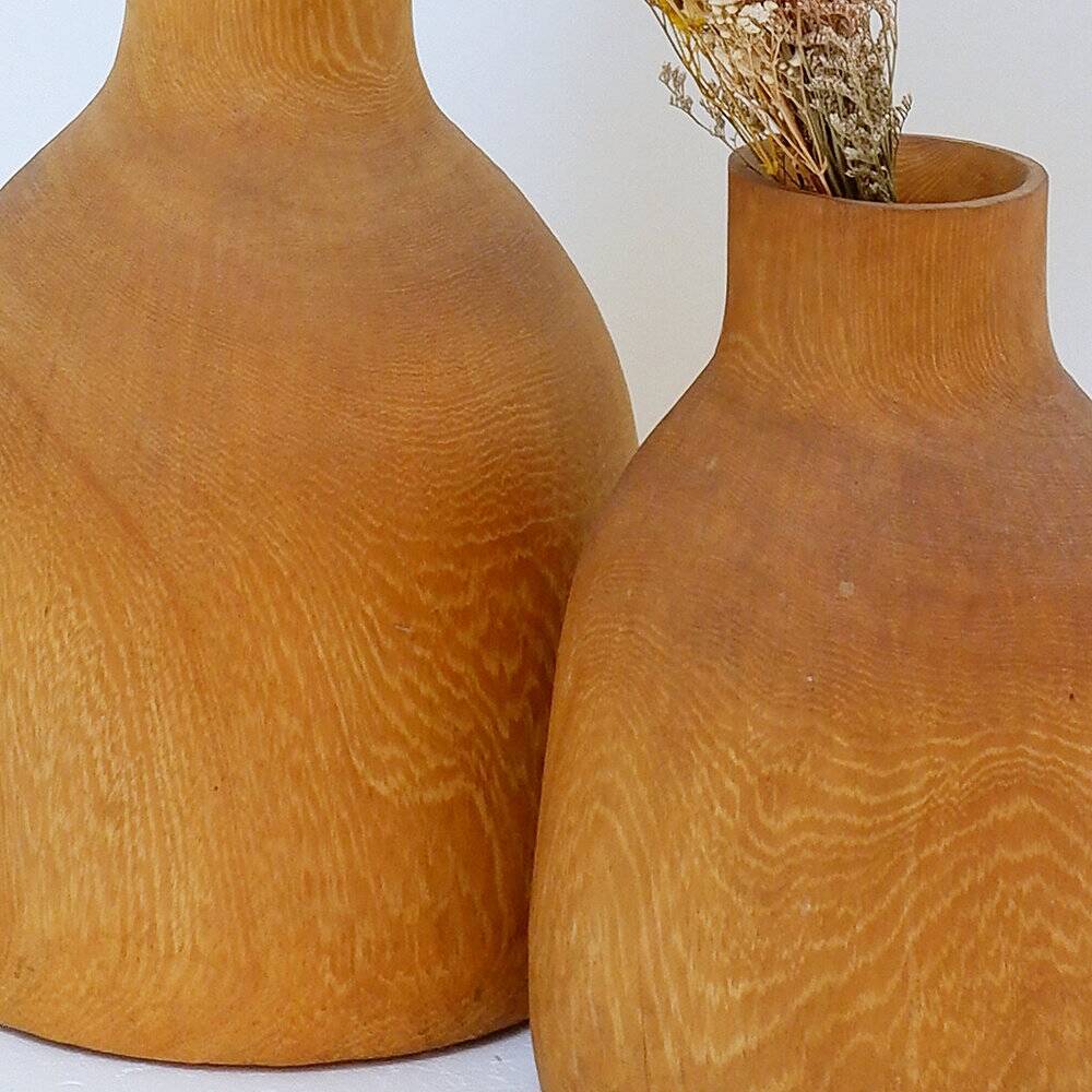 Paire de vases décoratifs vintage en bois de paulownia