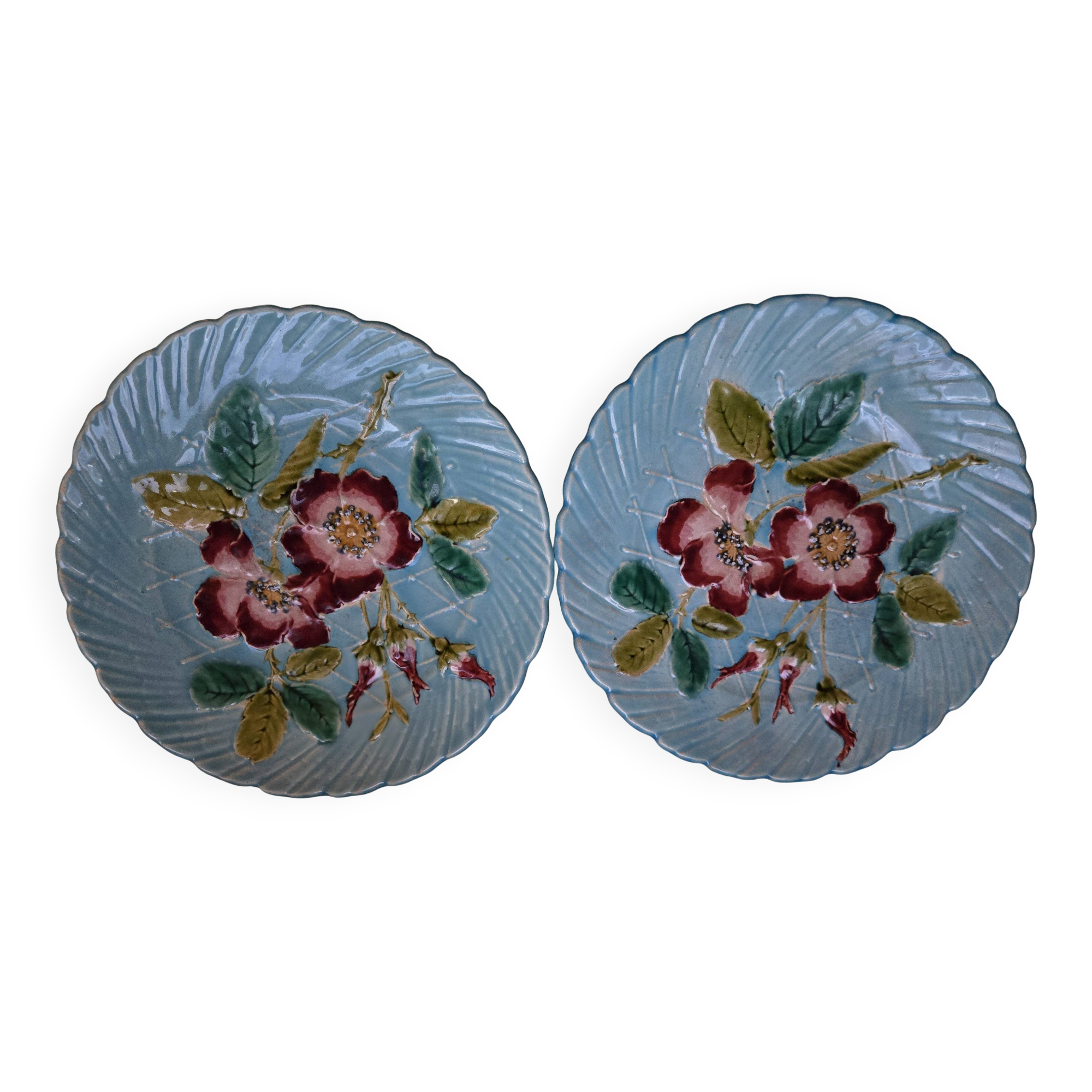 Sarreguemines plates majolica with pink wild roses