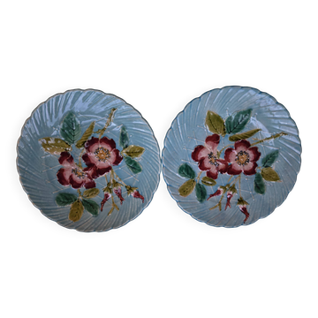 Assiettes Sarreguemines  majolique aux églantines roses