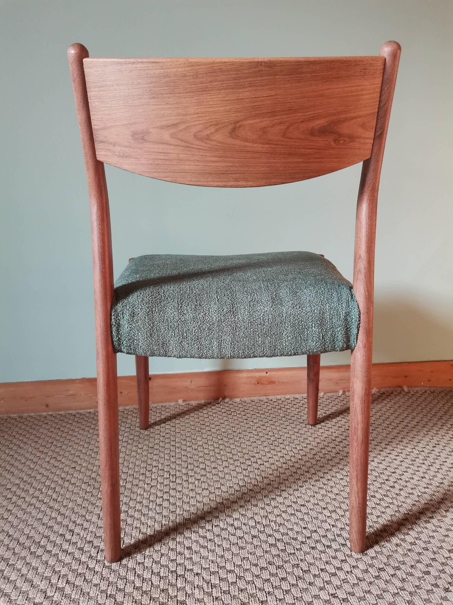 Chaises scandinaves en teck