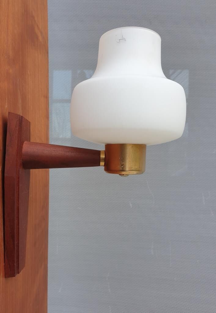 Scandinavian tea towel lamp teak and opaline circa 1960