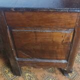Grande commode sauteuse époque 18ème