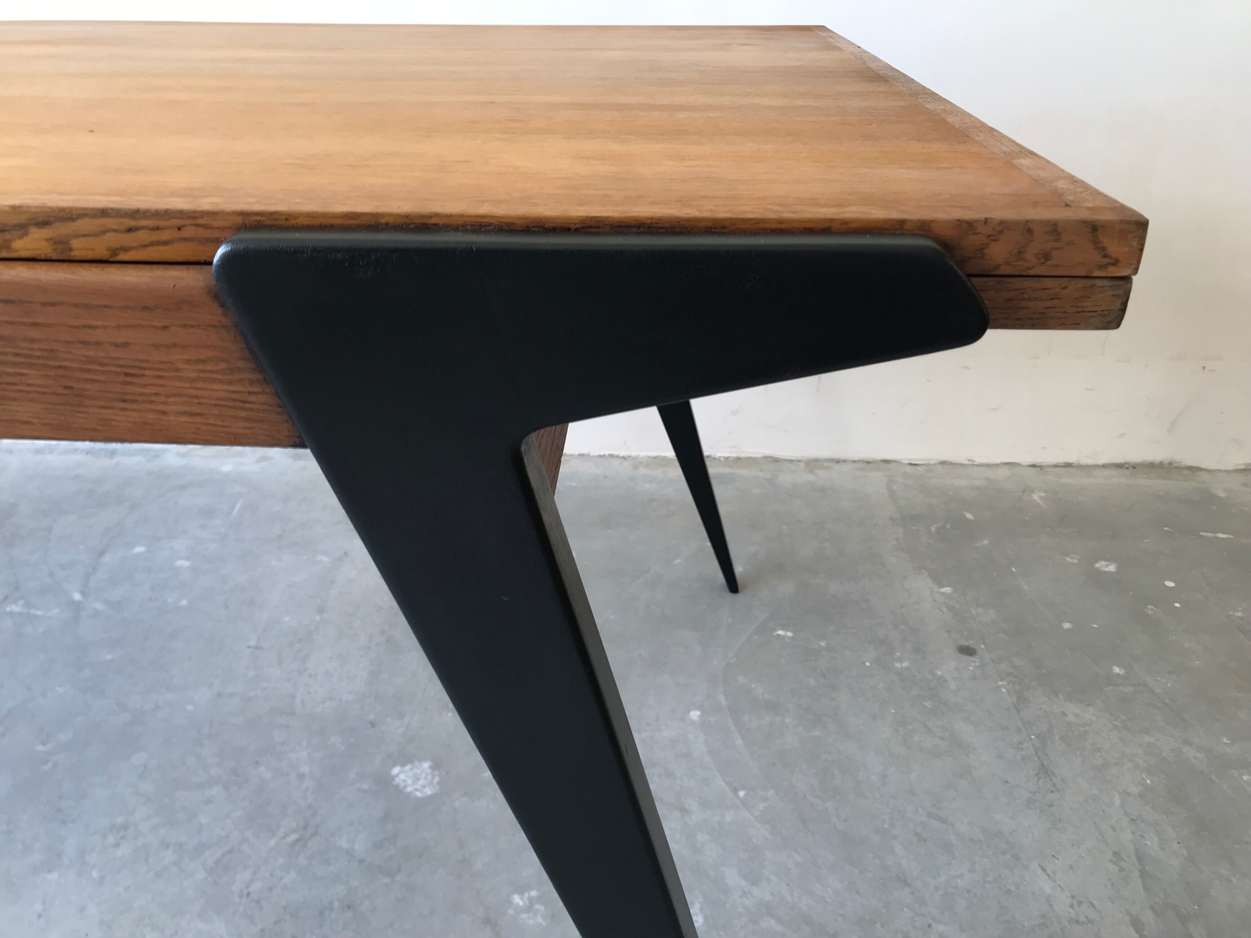 Extendable dining room table, circa 1950