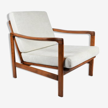 Scandinavian armchair, fully restored, designer Z. Baczyk, 1960s, beige fabric