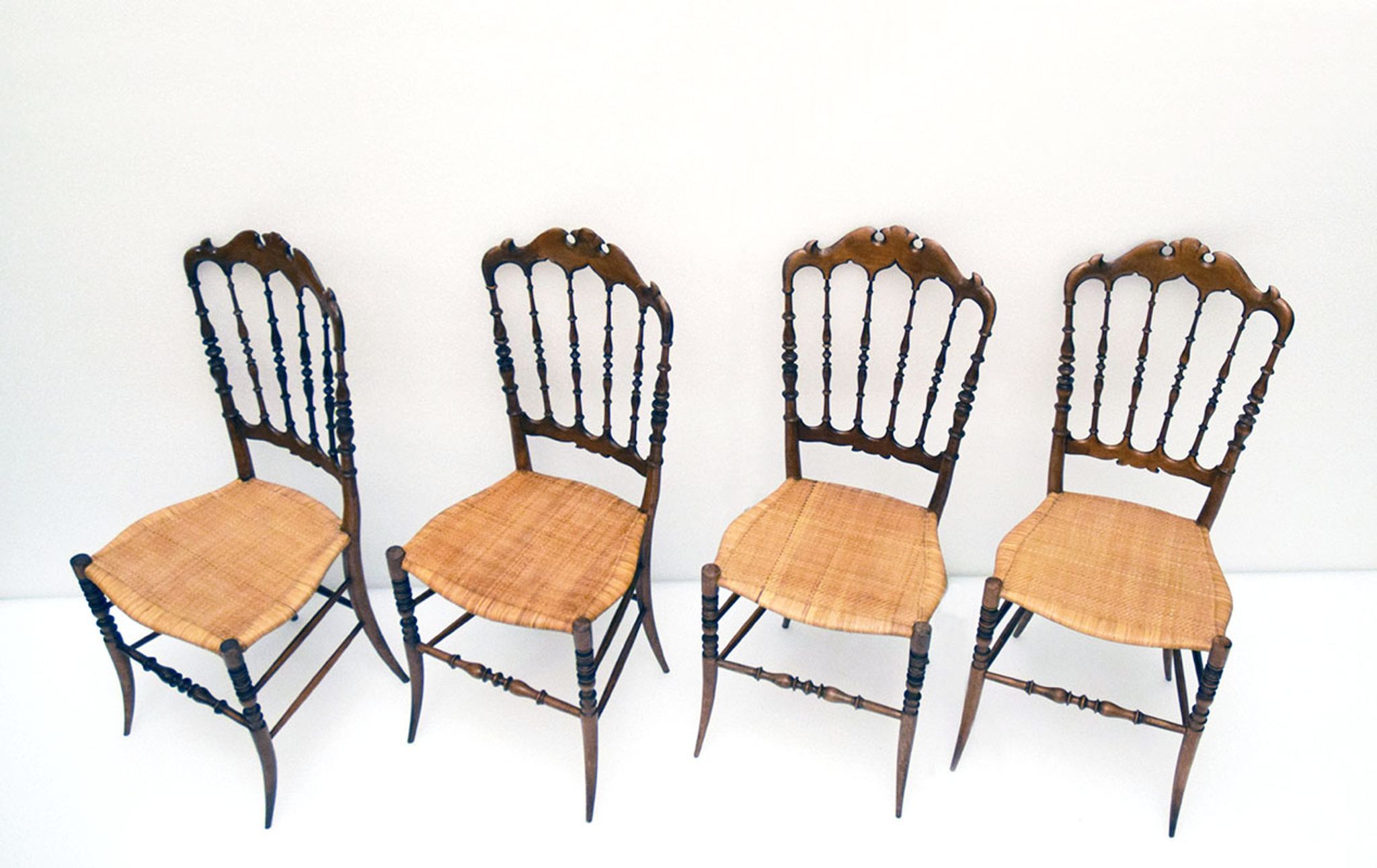 Chiavarina chairs in cherry wood with straw seat, early 20th century, Set of Four