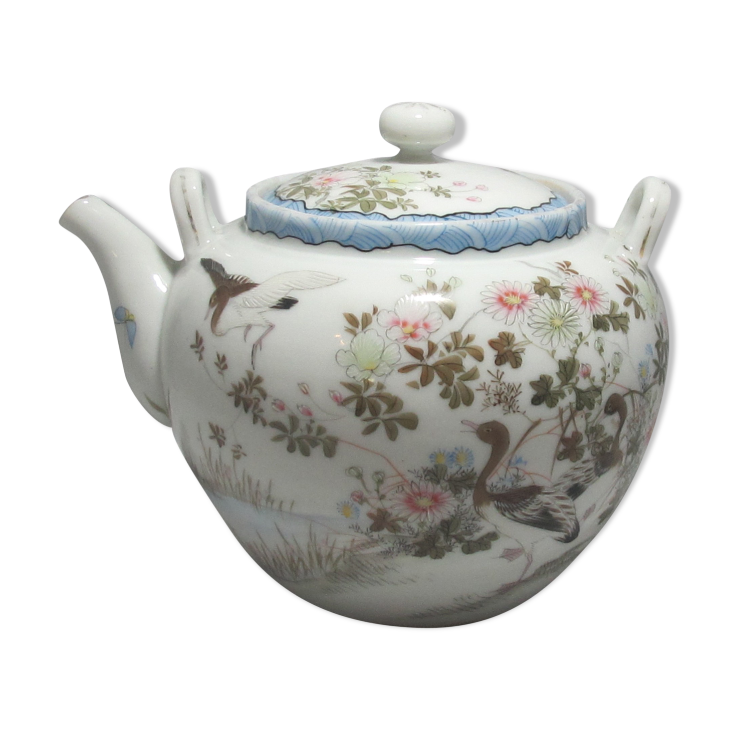 Former Asian Japanese teapot