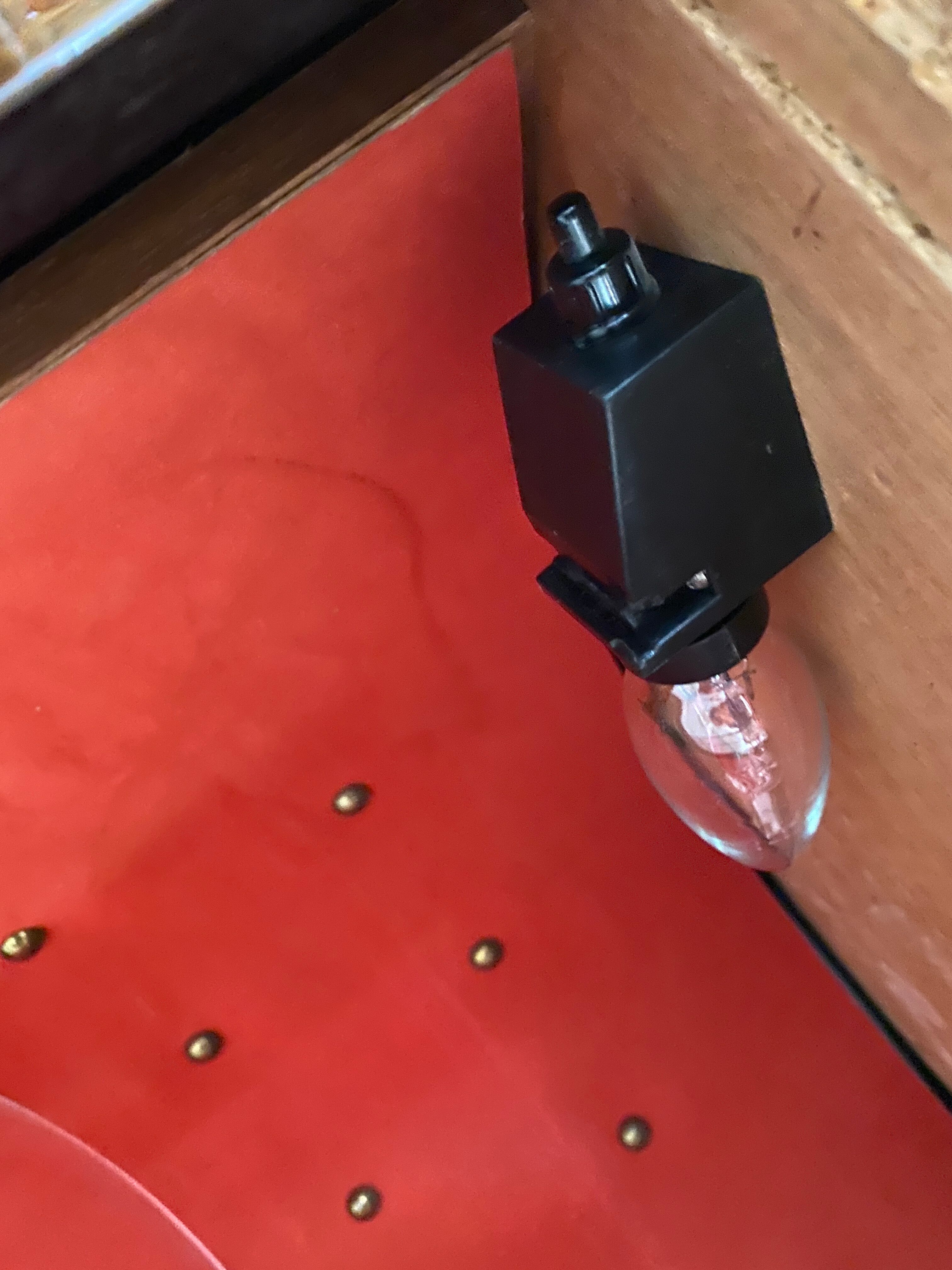 Illuminated window bar