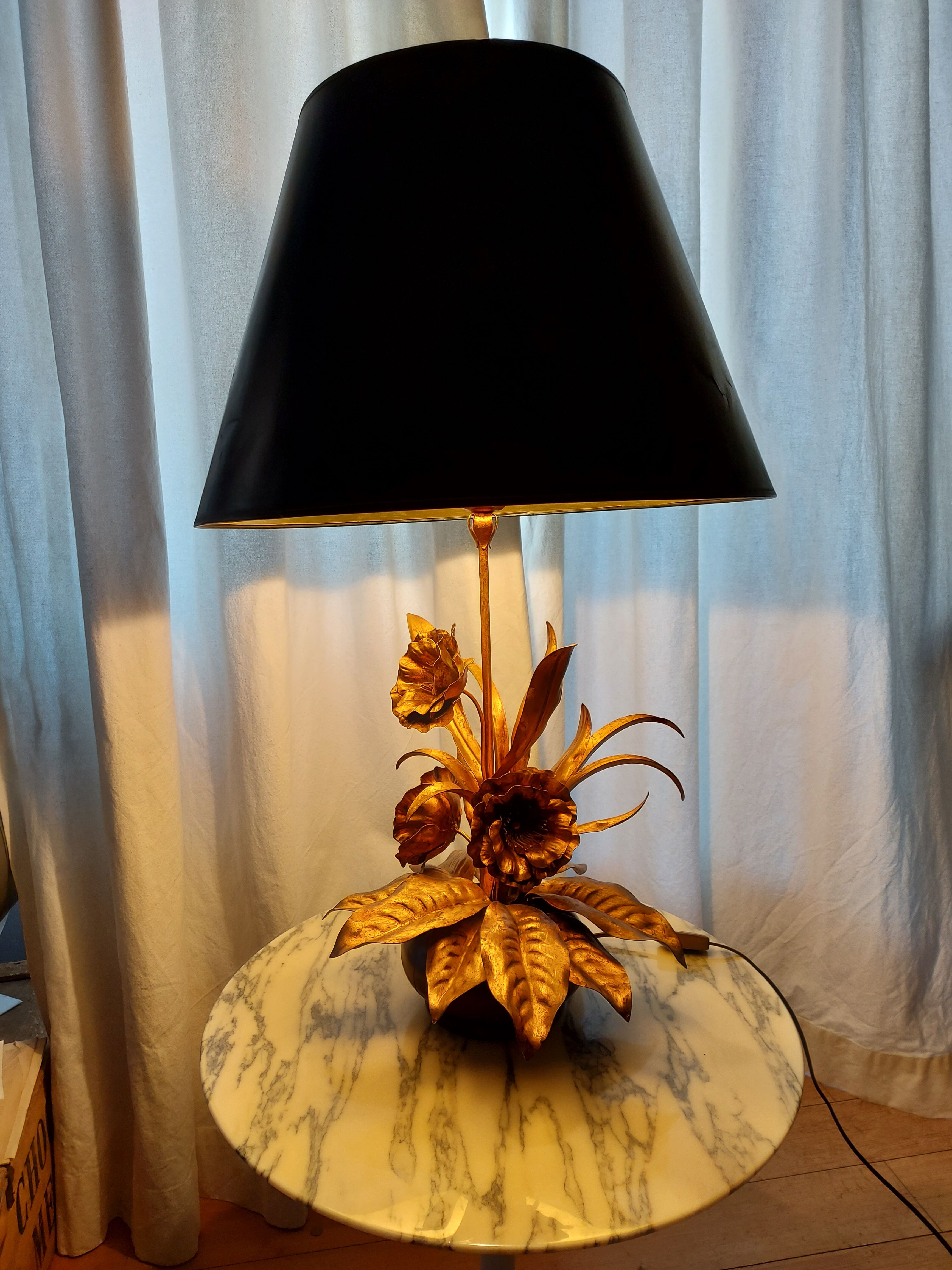 Large lamp, bouquet of vintage anemone flowers, gold metal, Hans Kogl