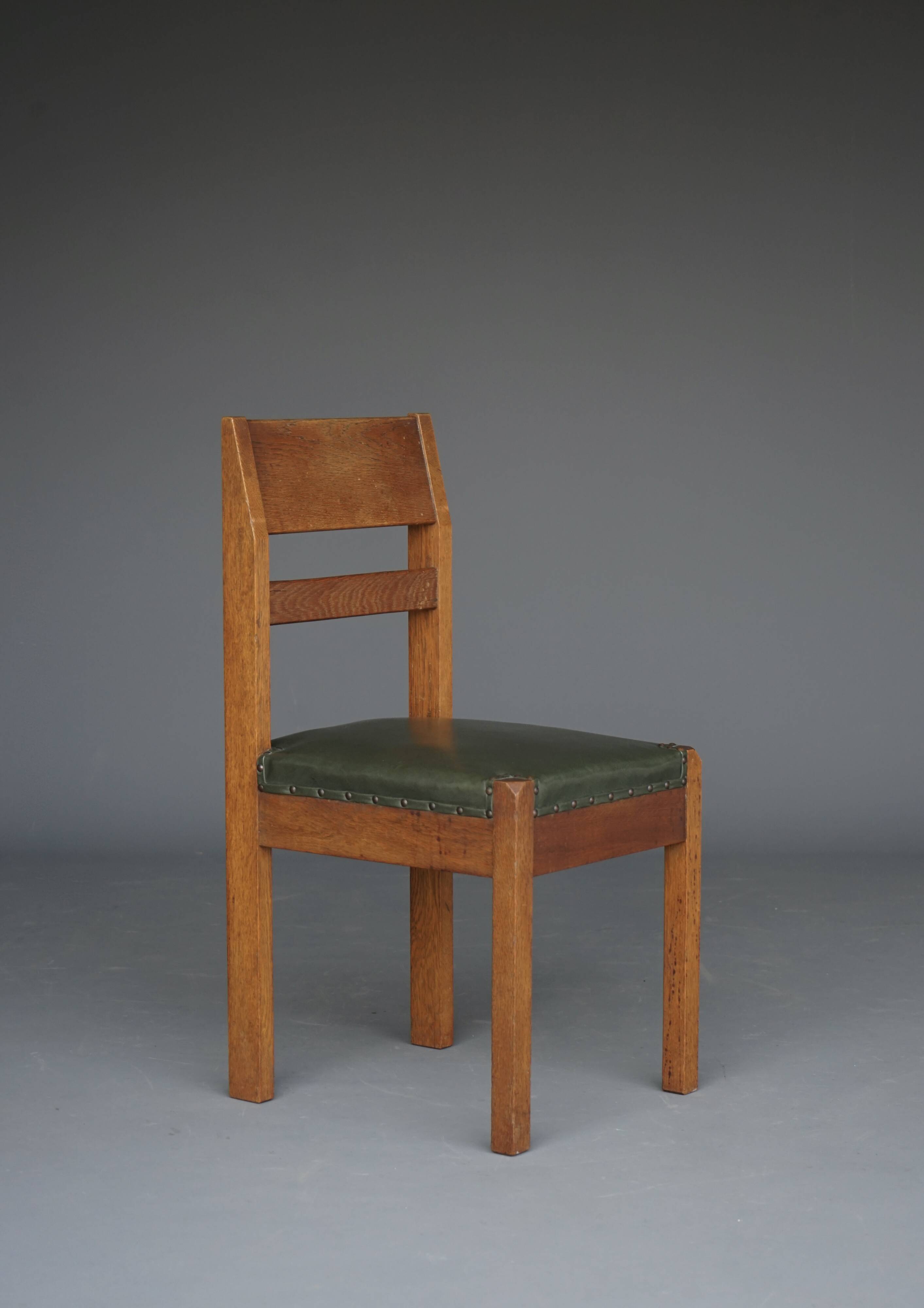 A rare and important side chair by Dutch architect Piet Klaarhamer, 1917