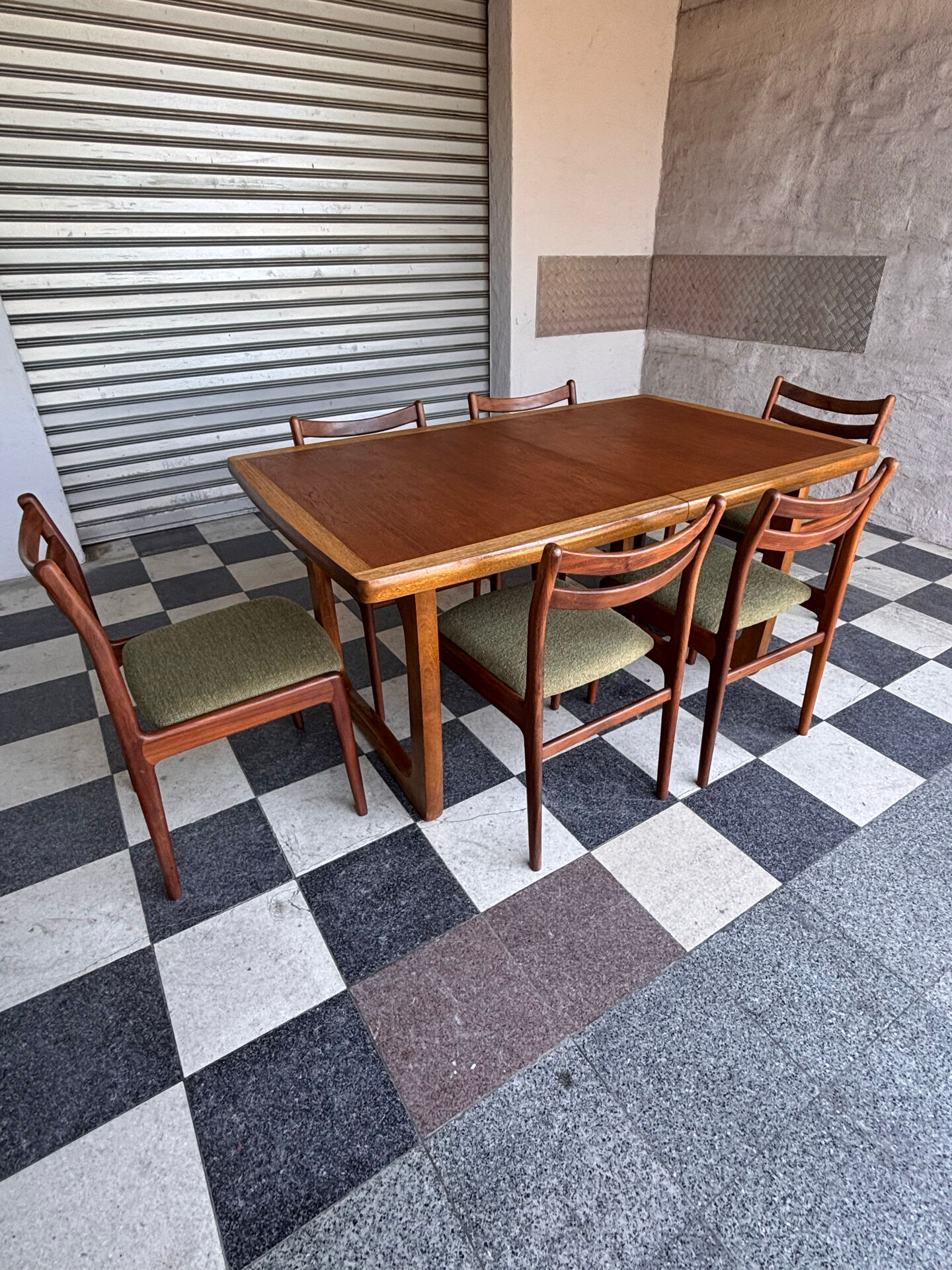 Grande table vintage
