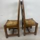 Chaises brutaliste 