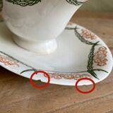 Ancienne saucière en faïence Creil et Montereau HBCM
