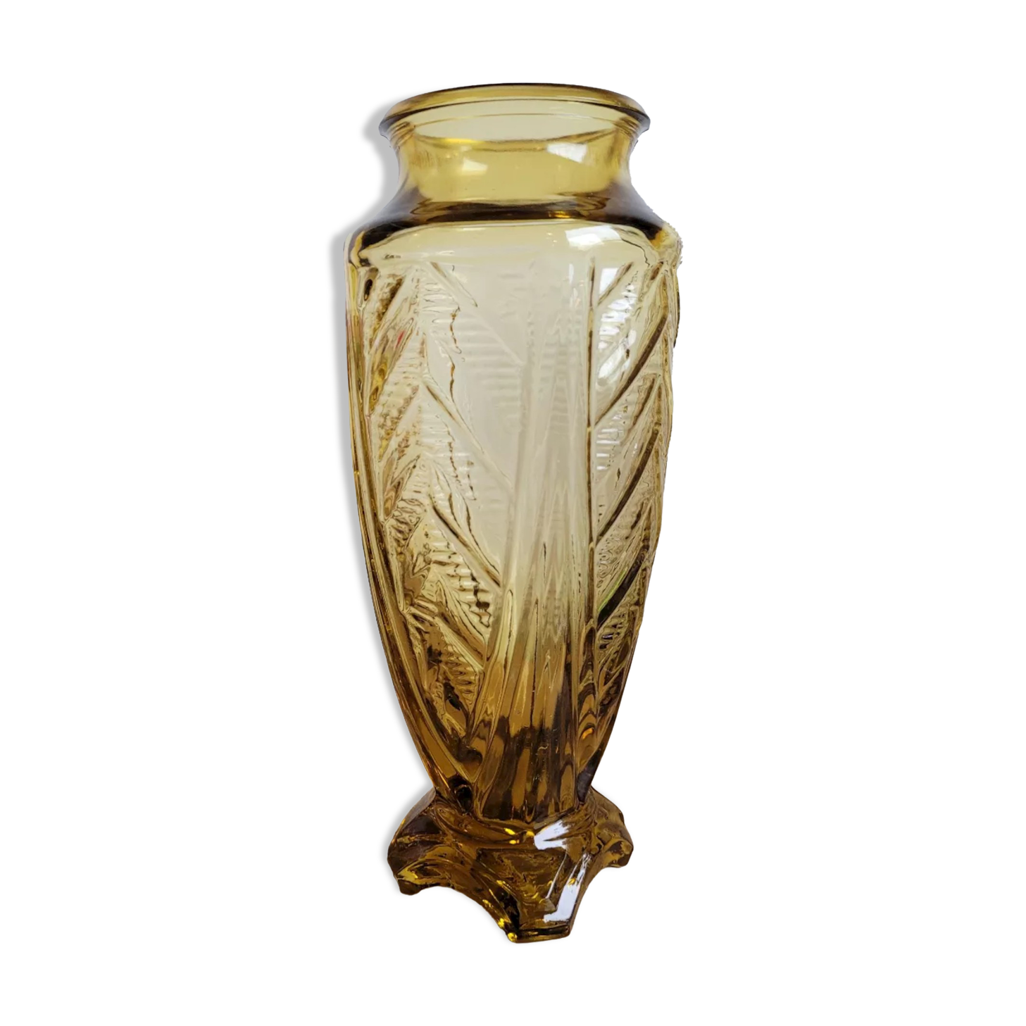 Art Deco vase molded glass