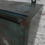Industrial steel tool cabinet, hanging model, HR and Co