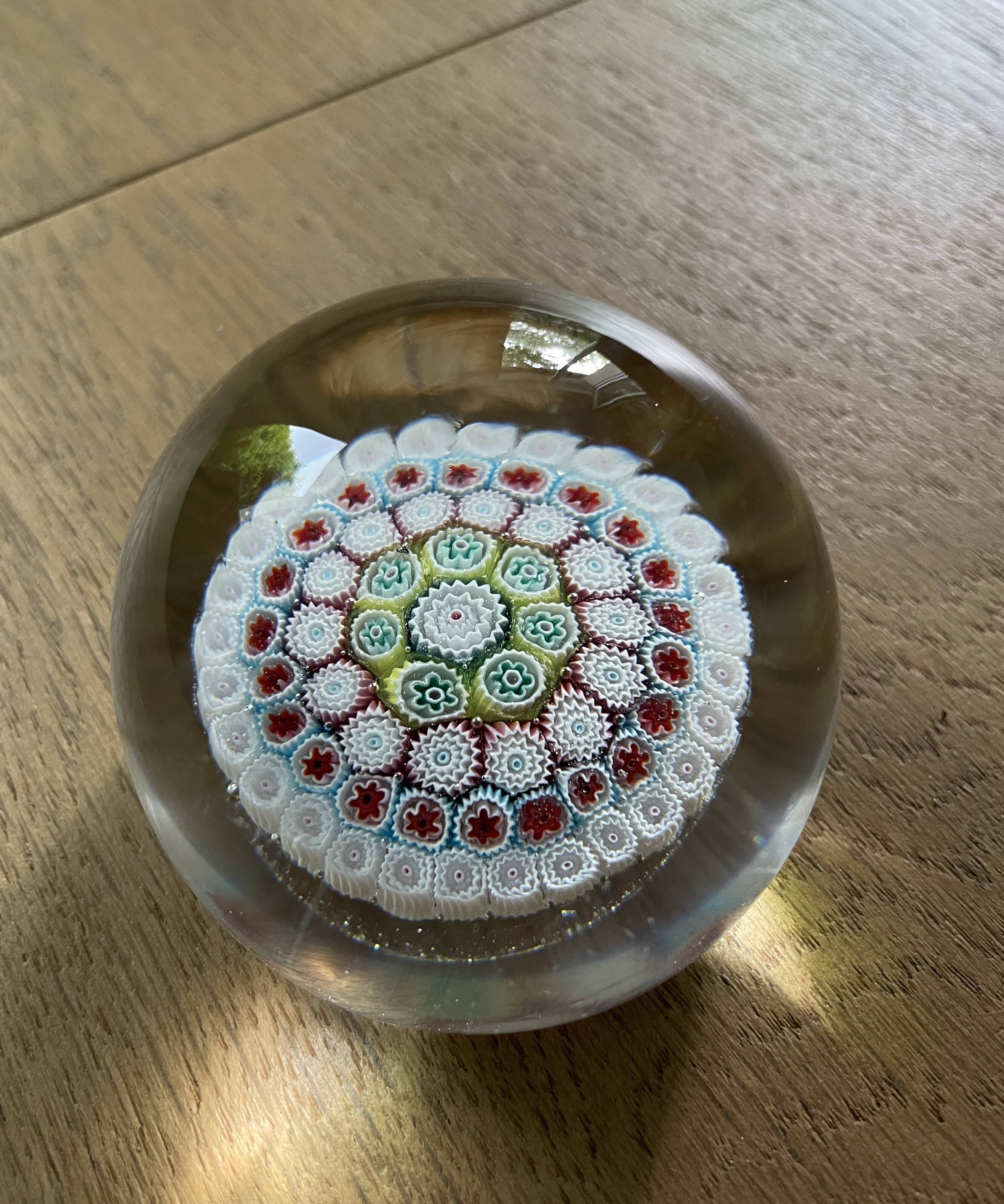 Sulphide paperweight