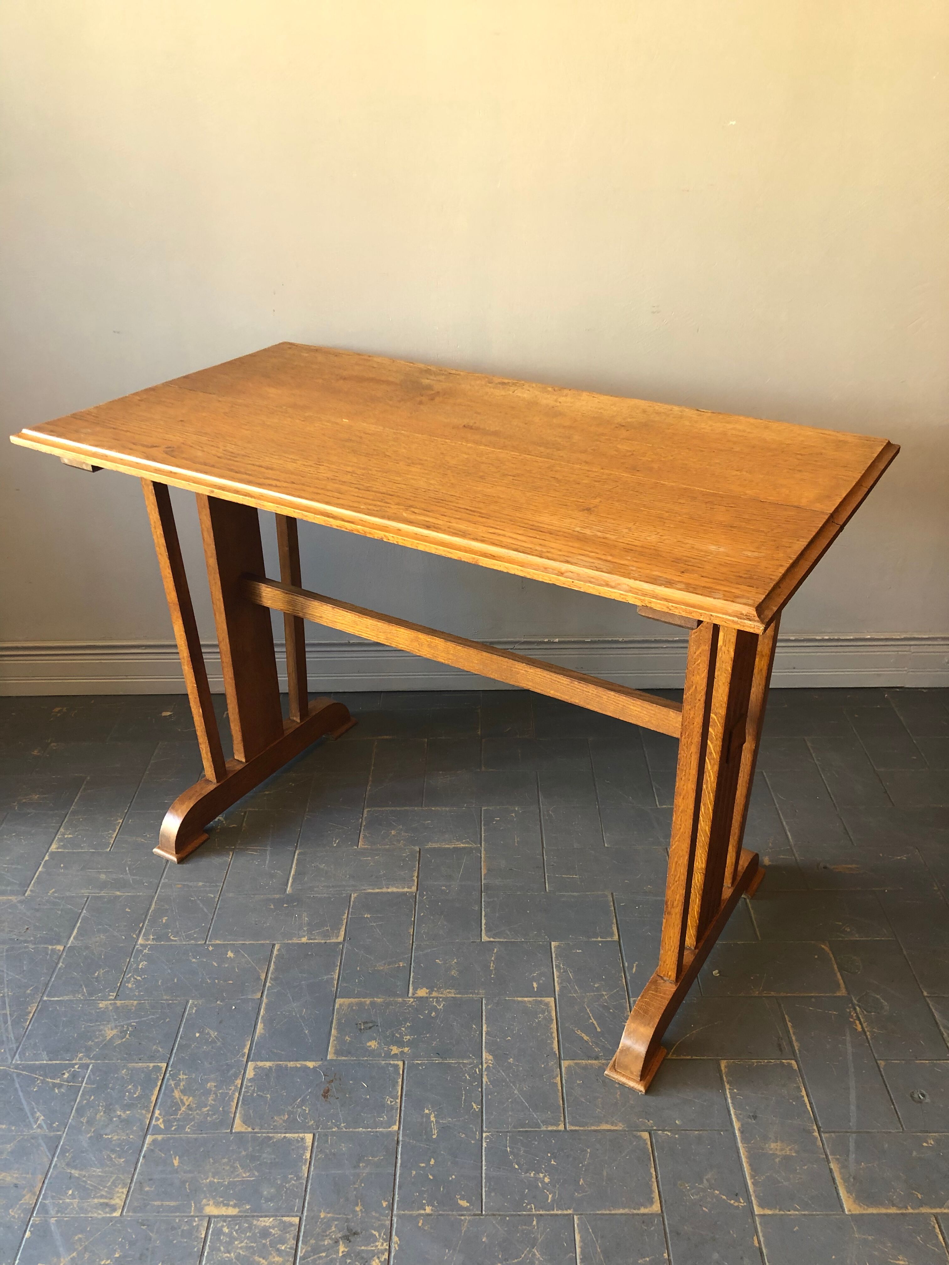Vintage bistro table 100cm