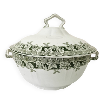 Old tureen model Mulberry Saint Amand green floral decoration