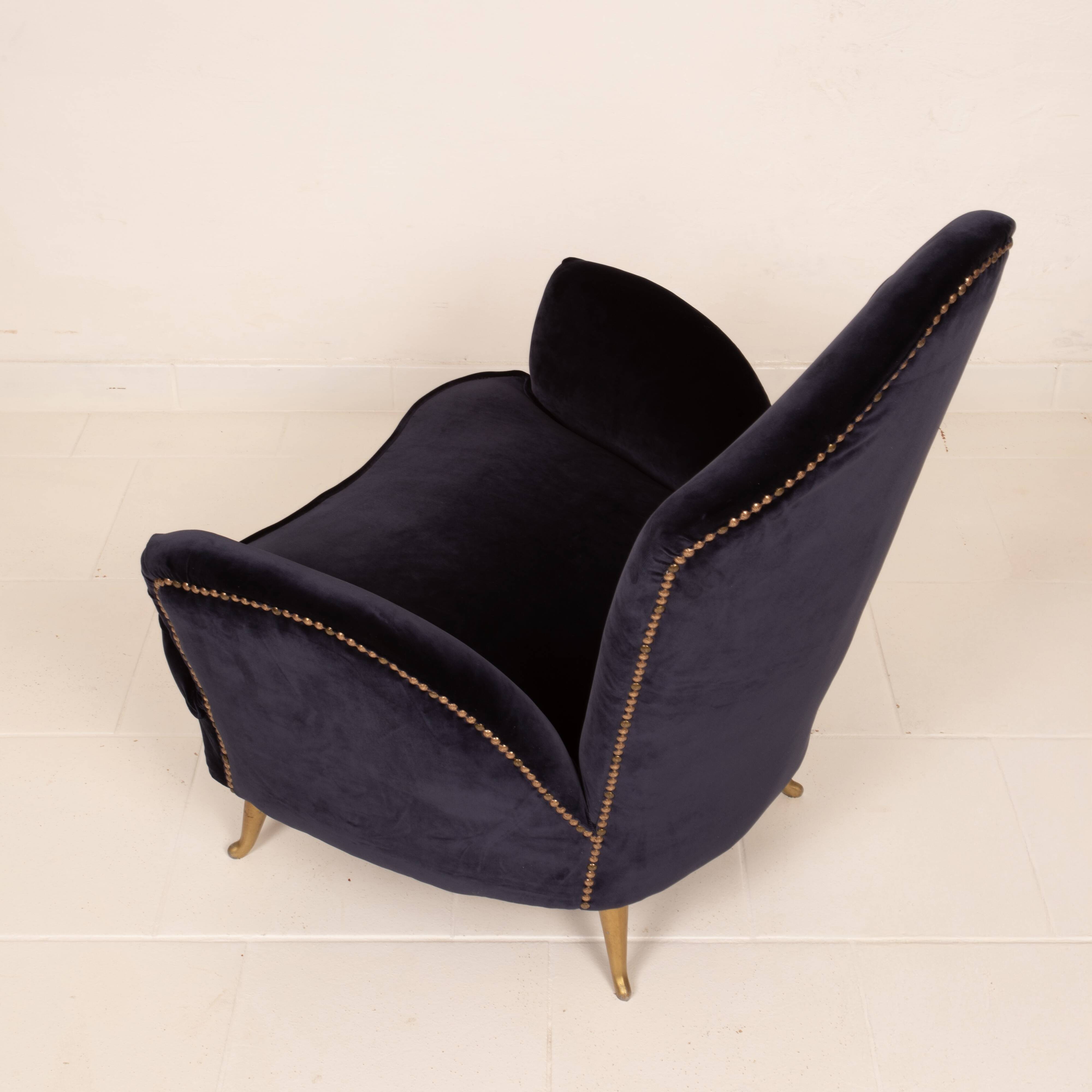 Fauteuil en velours de style mid-century Cesare Lacca pour ISA Bergamo