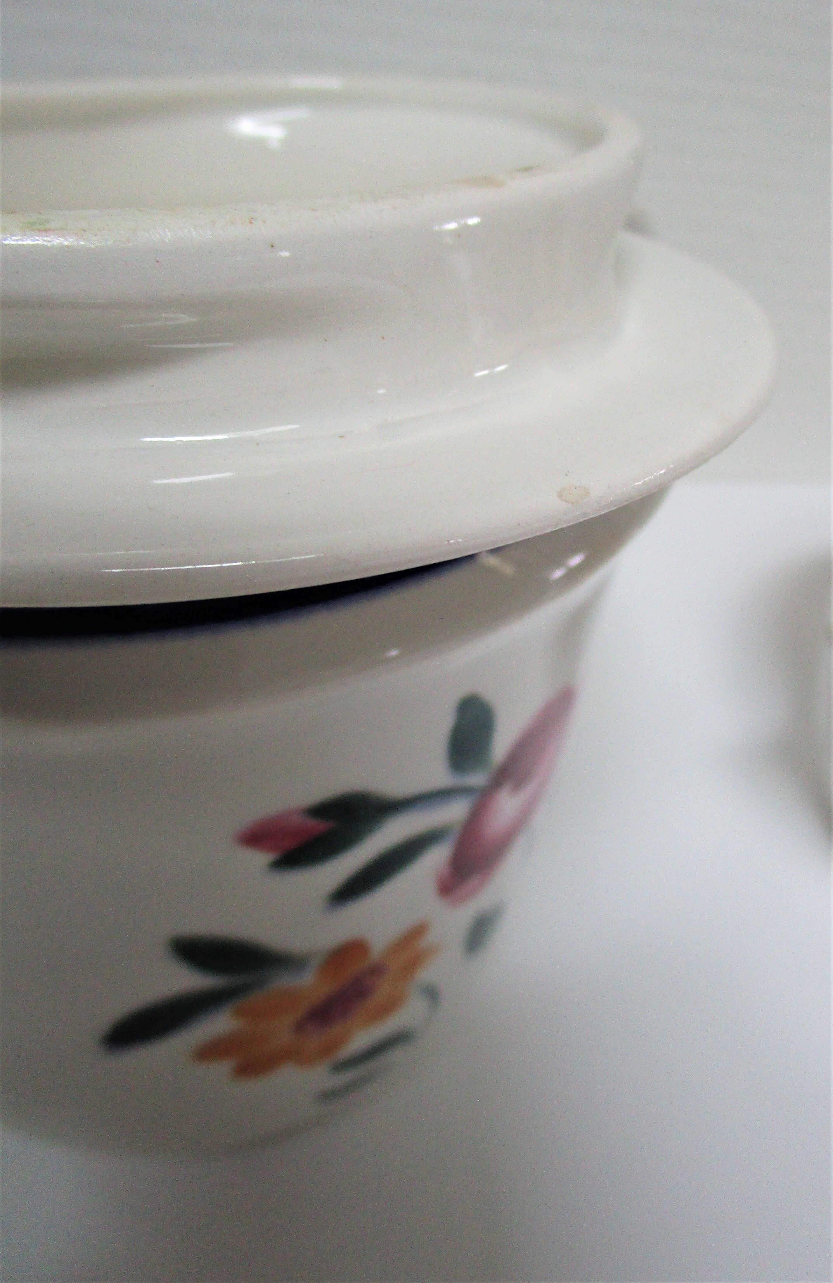 tea or coffee set model Gilberte earthenware Saint Amand floral decoration