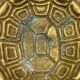 Vintage turtle ashtray in gilded brass, patinated animal-shaped catchall.