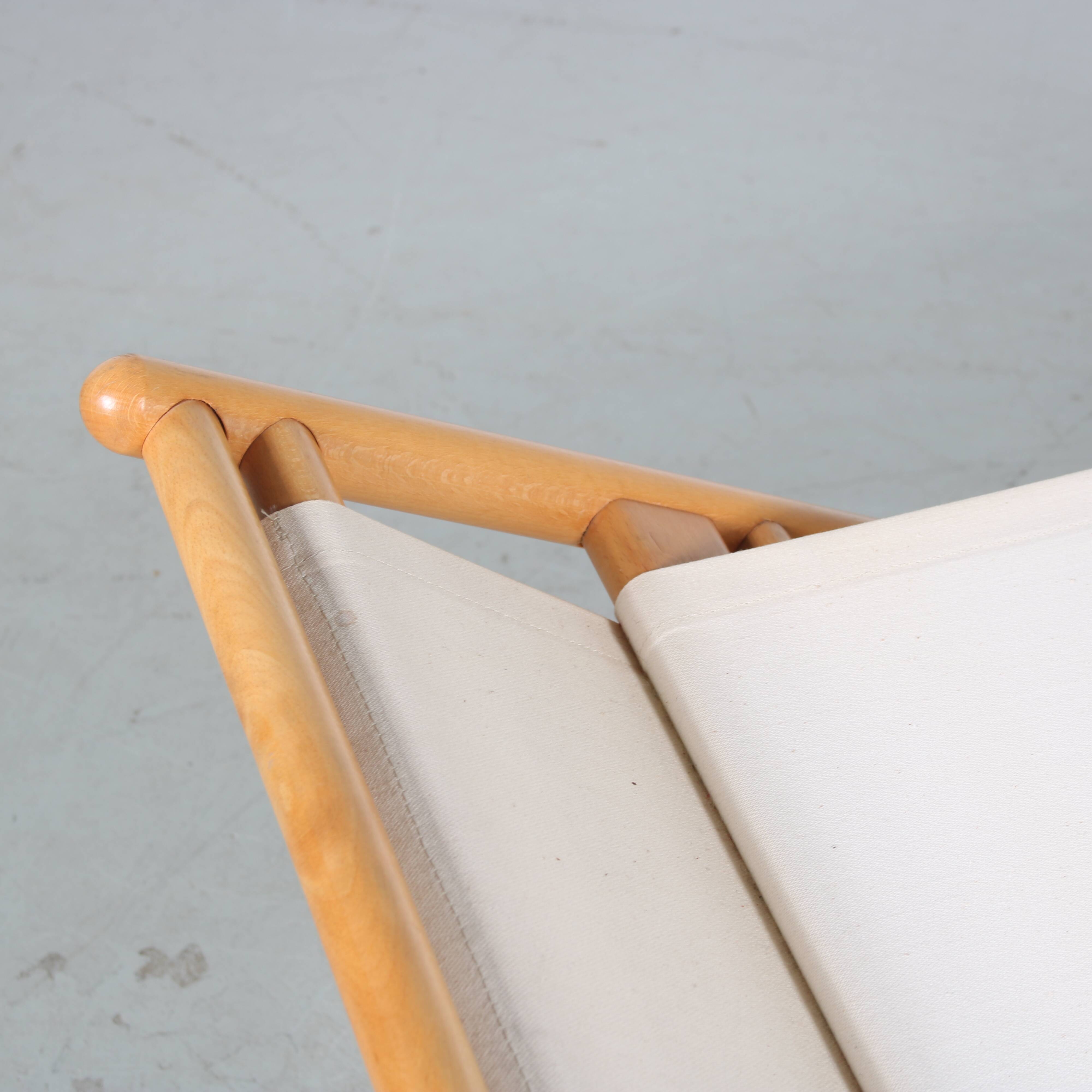 Chaise Vico Magistretti « Regina D'Africa » avec tabouret pour Alias, Italie 1970