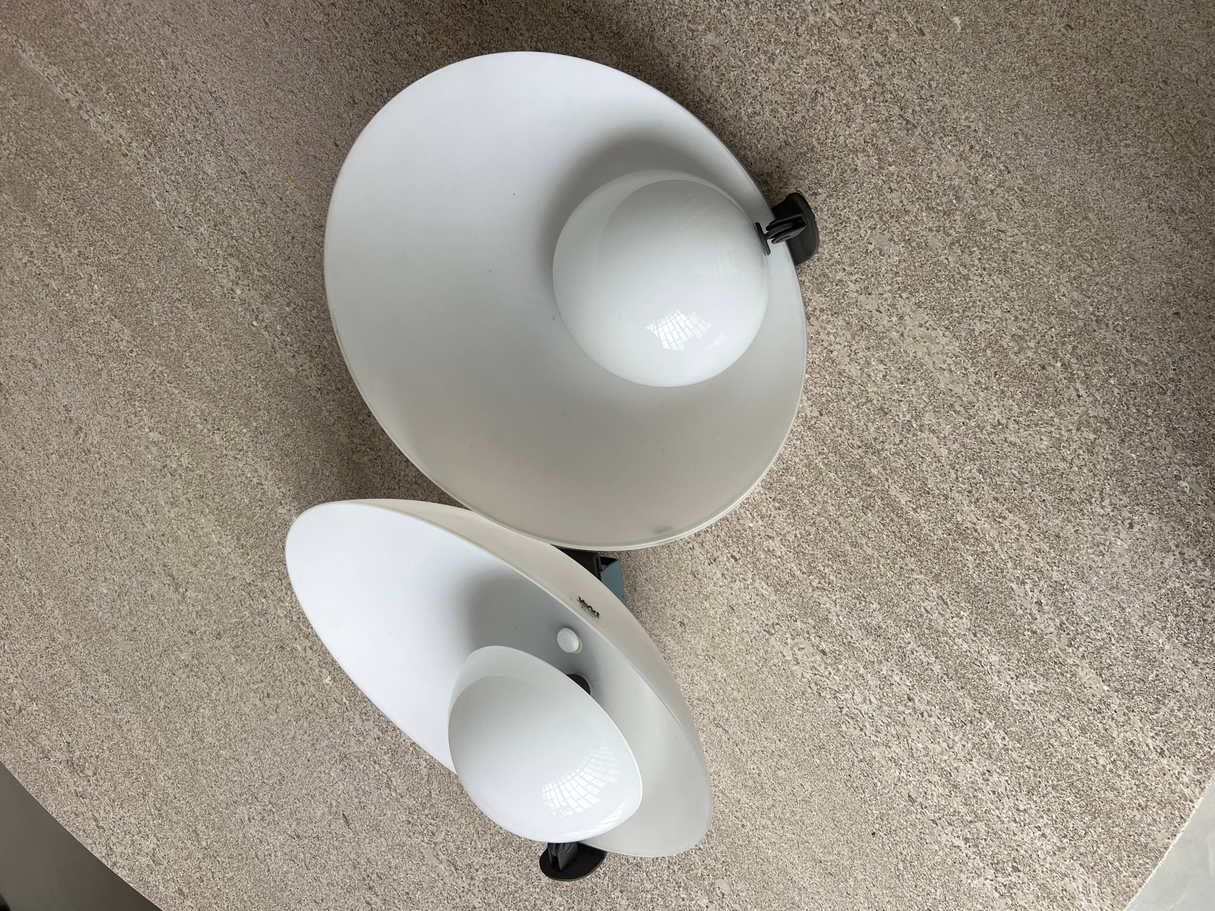 Mid Century Wall Sconces - Appliques in Glass by VeArt, Murano 1970's
