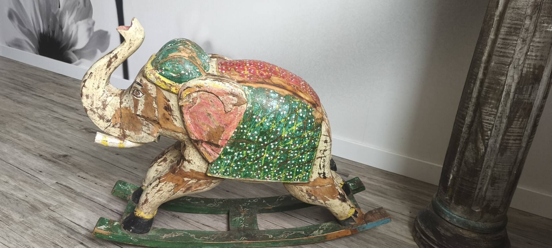 Éléphant à bascule ancien origine indienne