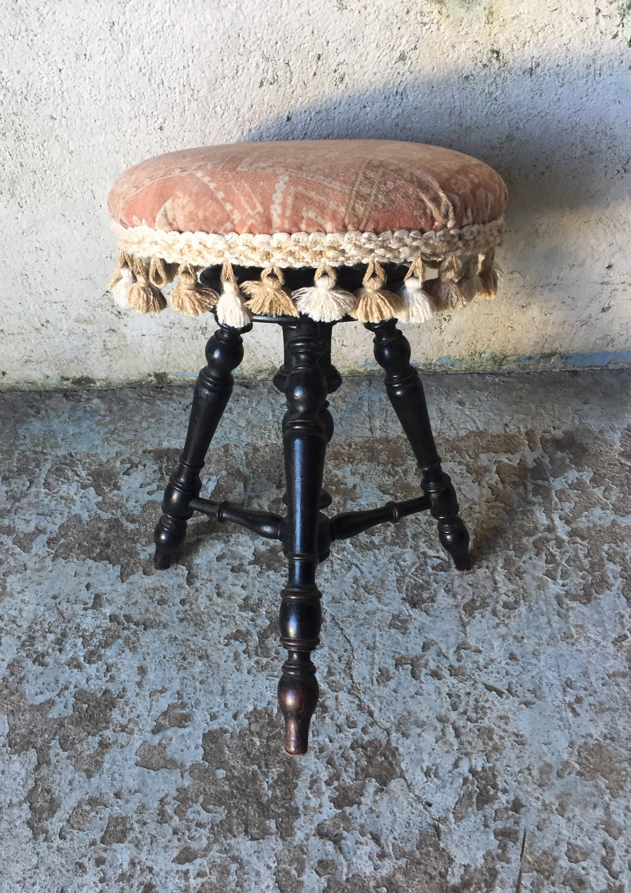 Piano stool in black lacquer tripod Napoleon III