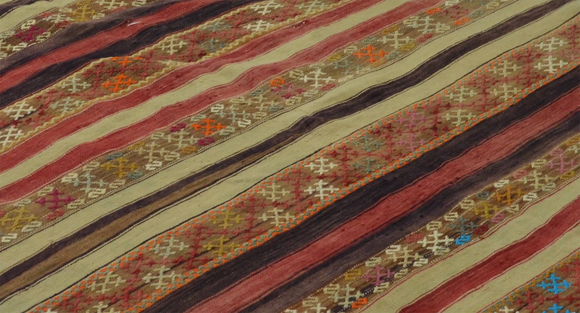 Turkish Anatolian Handmade Vintage Area Kilim Rug 216 cm x 160 cm