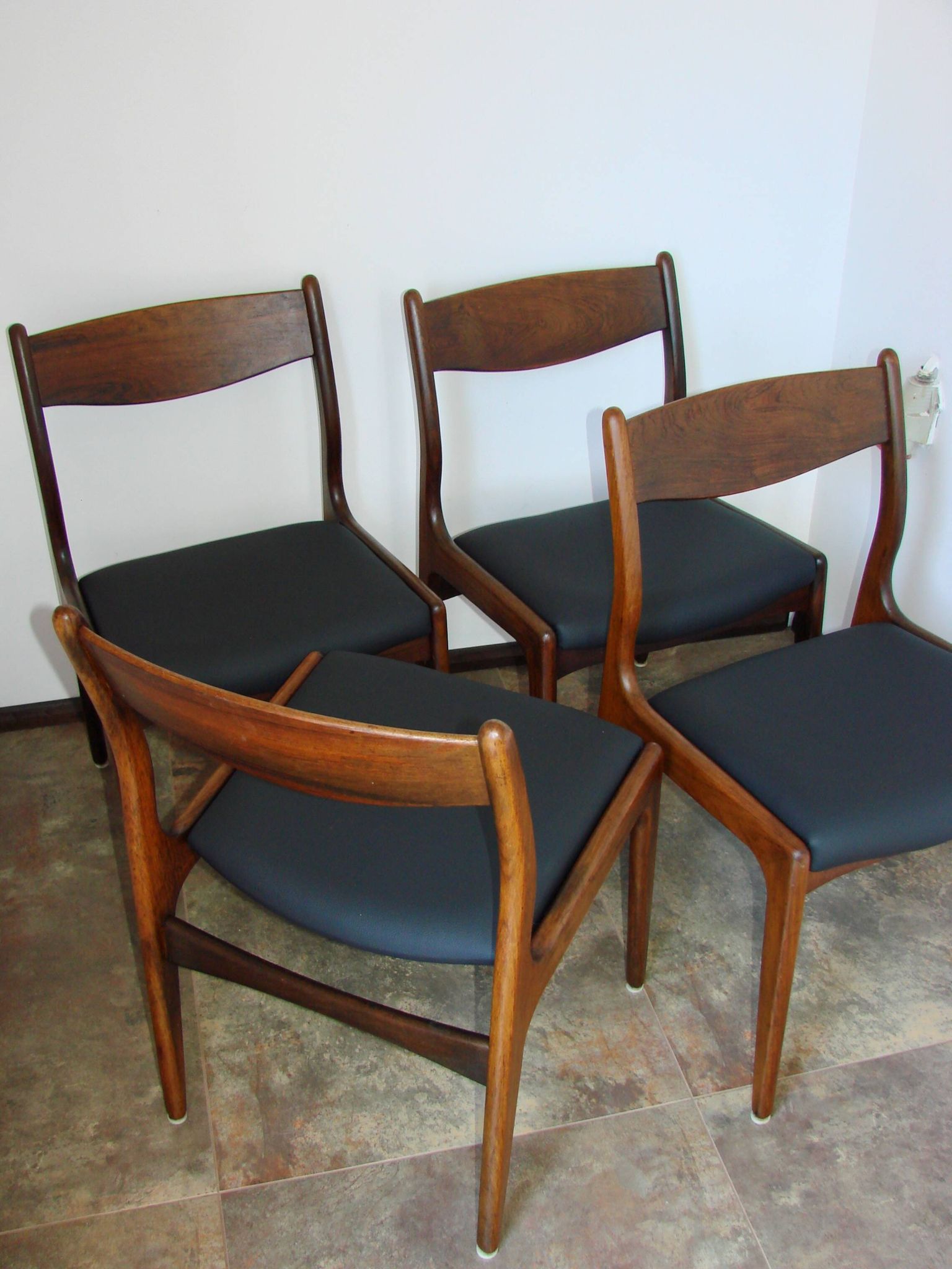 Set of 4 vintage rosewood chairs from the 1960s, Richbilt, Johannes Anderse